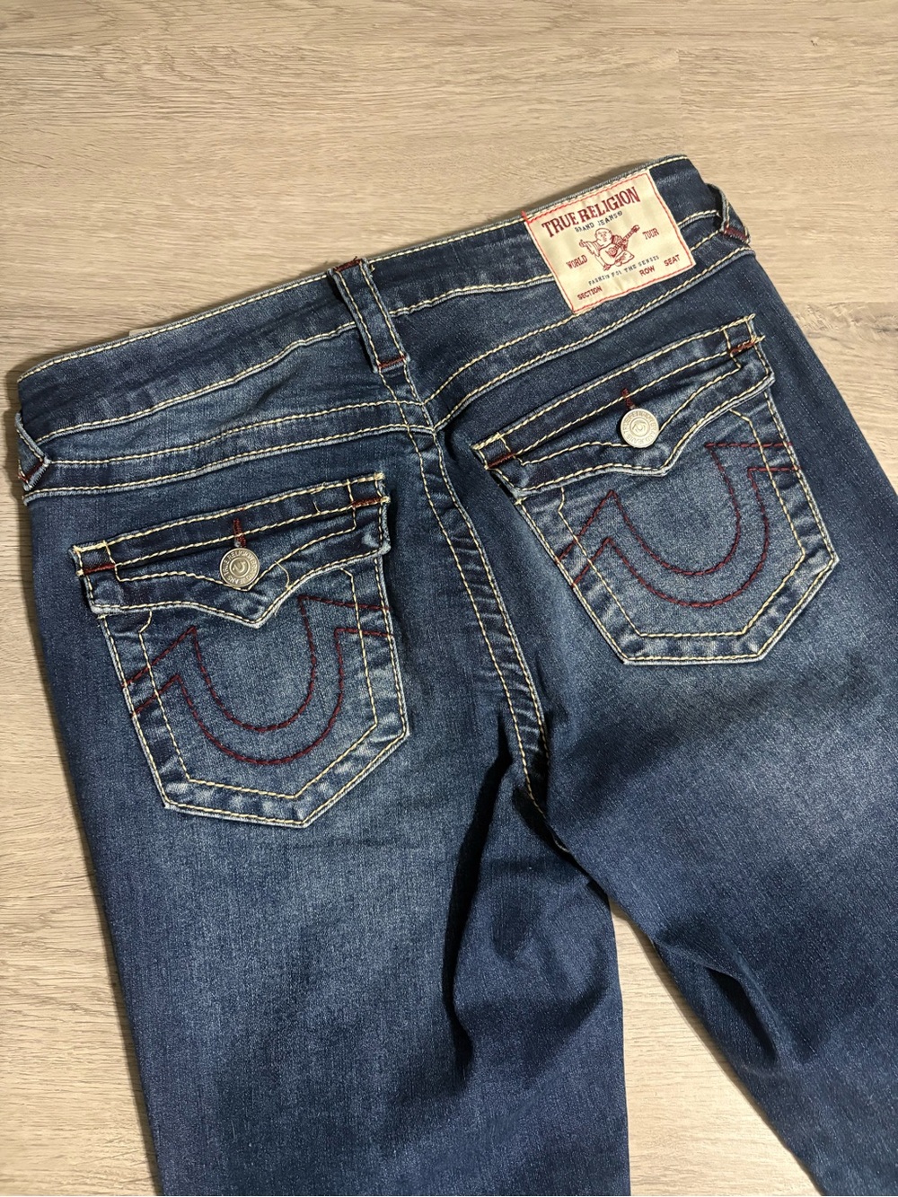 True Religion BECCA Mid Rise Bootcut - Picture 3 of 4
